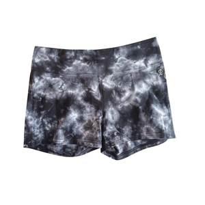 Ang Stockpapa Tie dye ladies yoga shorts ay napuno ng branded na damit