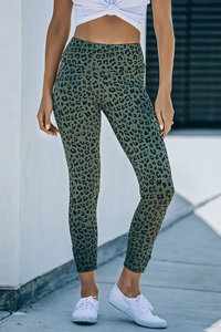 Yoga Fitness Leopard Cropped Leggings