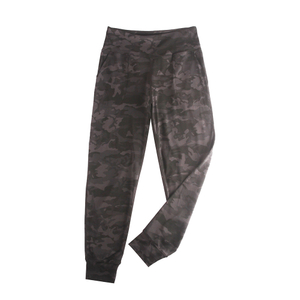  Ladies Camo Print Yoga Pants sa ibabaw ng Left Women's sports pants 